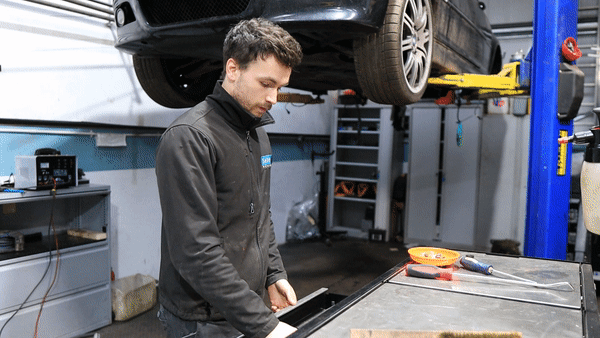 C63 style grille install